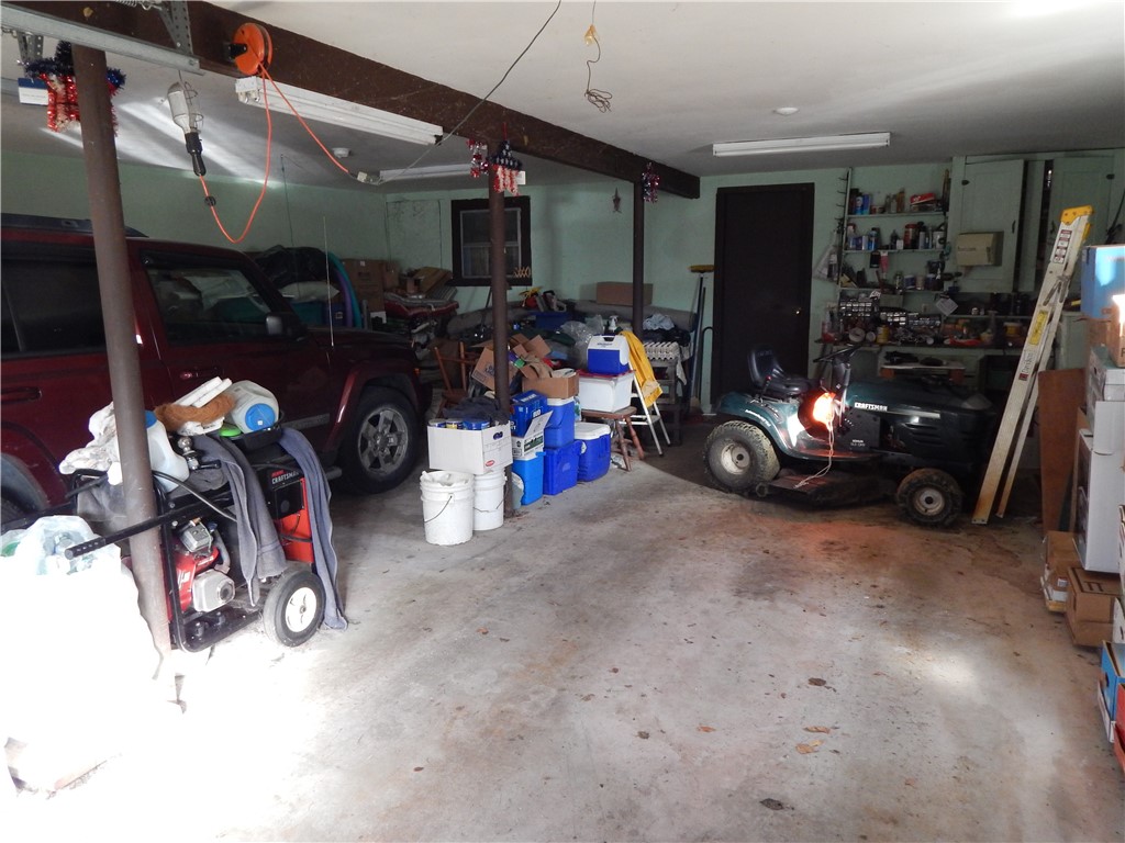 3 Bowdish Way Glocester, RI 02814 - Photo 25 of 35