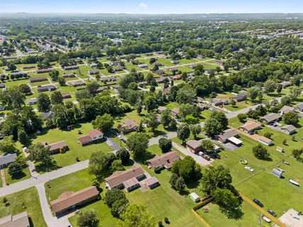 $374,000 | 1158 Woodvale Drive, Gallatin, TN 37066