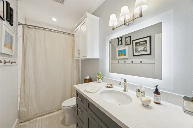 $3,995,000 | 3126 Lafittes Point, Galveston, TX 77554