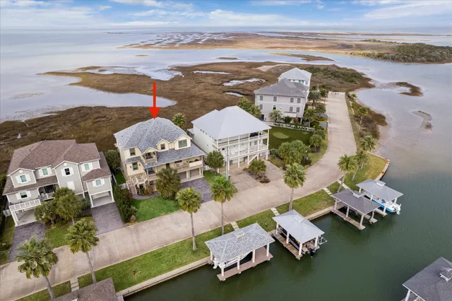 $3,995,000 | 3126 Lafittes Point, Galveston, TX 77554