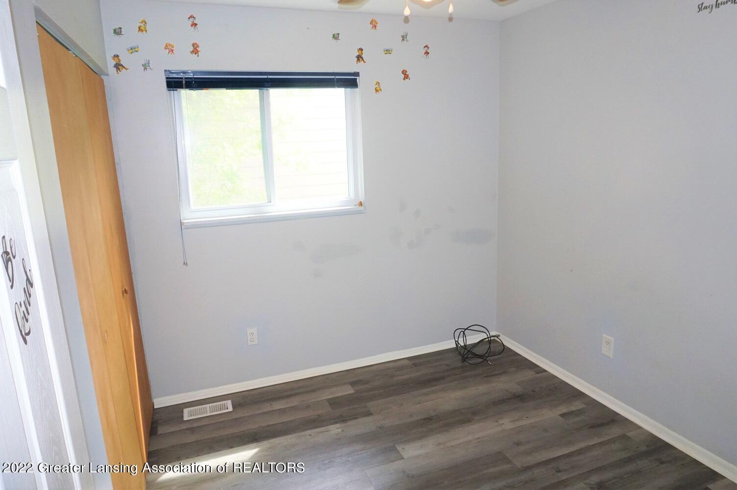 3202 West Jolly Road Lansing, MI 48911 - Photo 7 of 11 Jolly 7