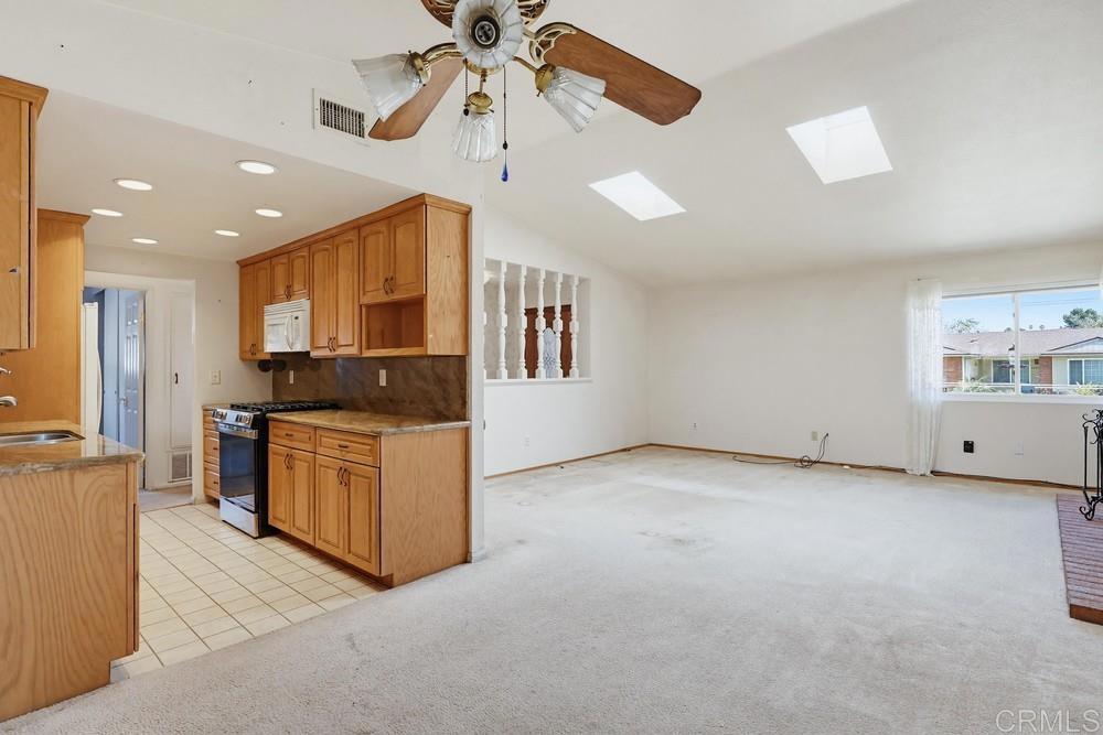 3010 Chapo Court Spring Valley, CA 91977 - Photo 7 of 34