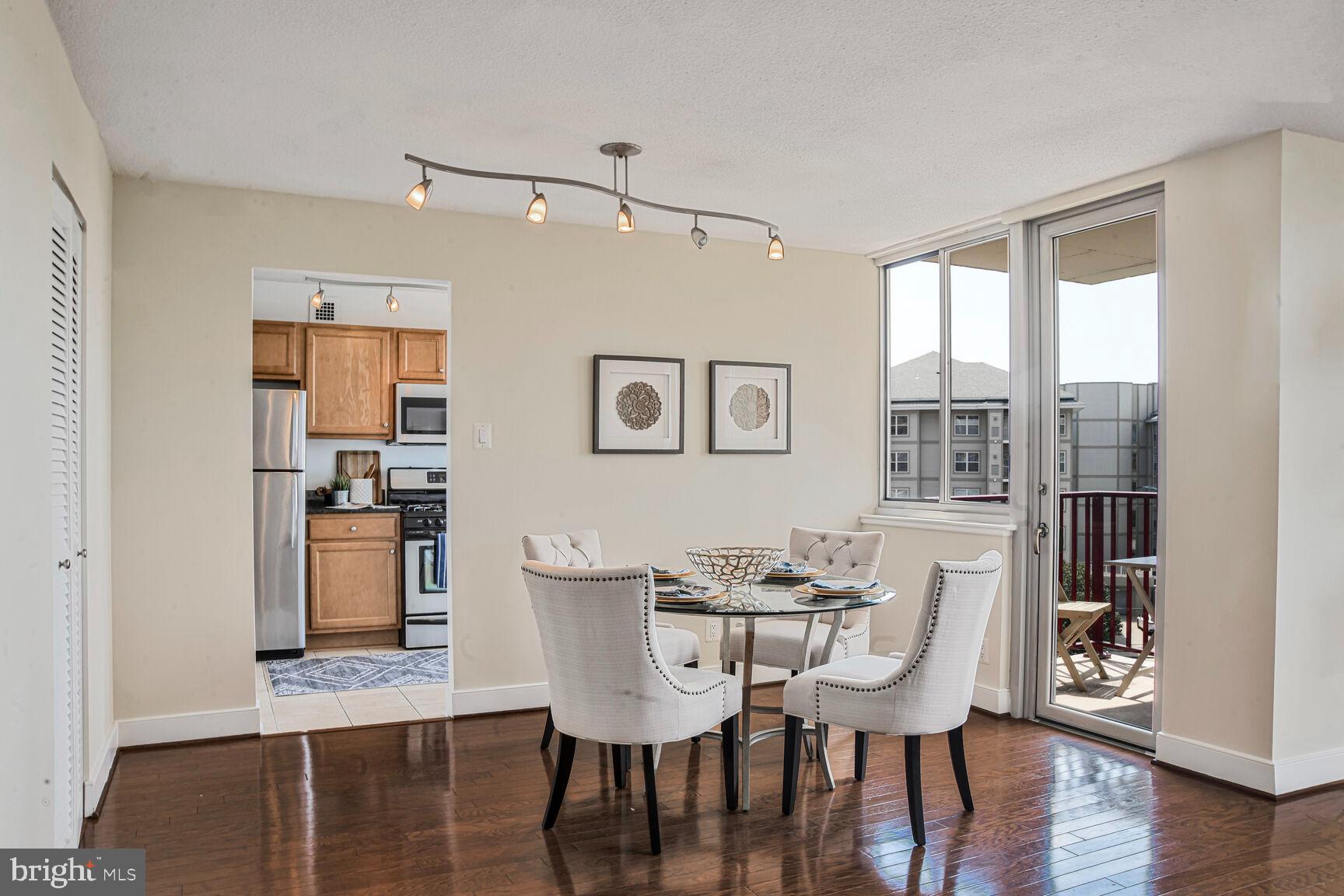 1220 Blair Mill Road, Unit 605 Silver Spring, MD 20910 - Photo 14 of 46 Dining Room
