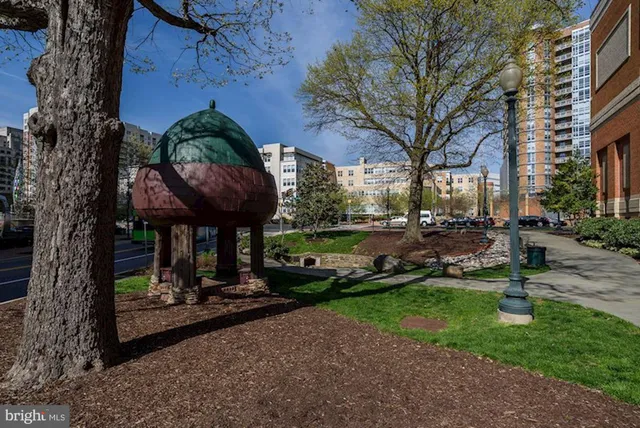 $430,000 | 1220 Blair Mill Road, Unit 605, Silver Spring, MD 20910