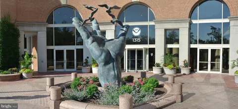 $430,000 | 1220 Blair Mill Road, Unit 605, Silver Spring, MD 20910