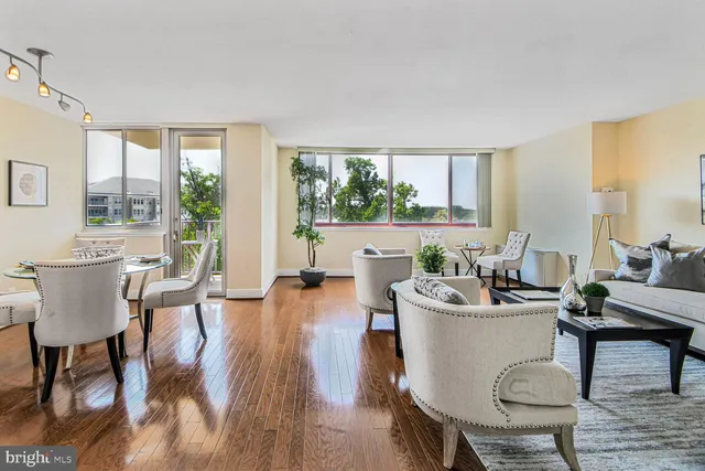 $430,000 | 1220 Blair Mill Road, Unit 605, Silver Spring, MD 20910