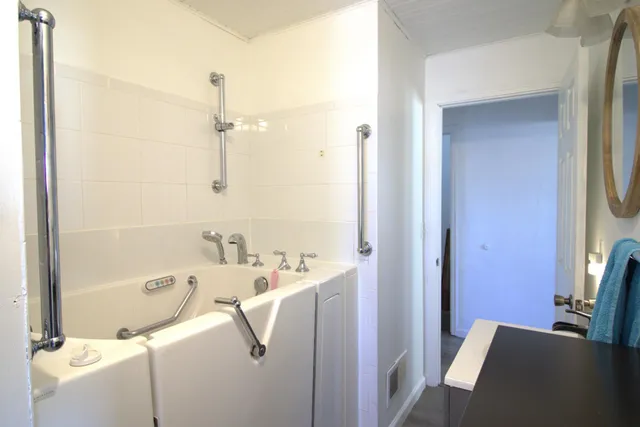 $210,000 | 1020 12th Avenue South, St. Cloud, MN 56301