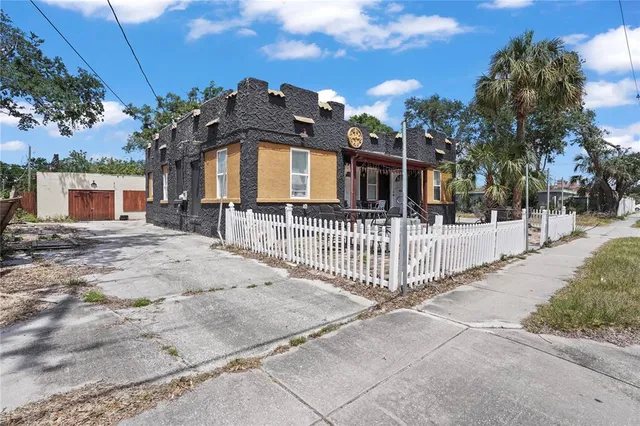 $835,000 | 6719 South West Shore Boulevard, Tampa, FL 33616