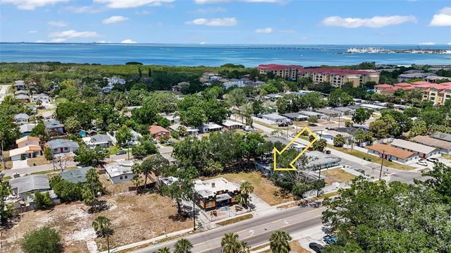 $835,000 | 6719 South West Shore Boulevard, Tampa, FL 33616