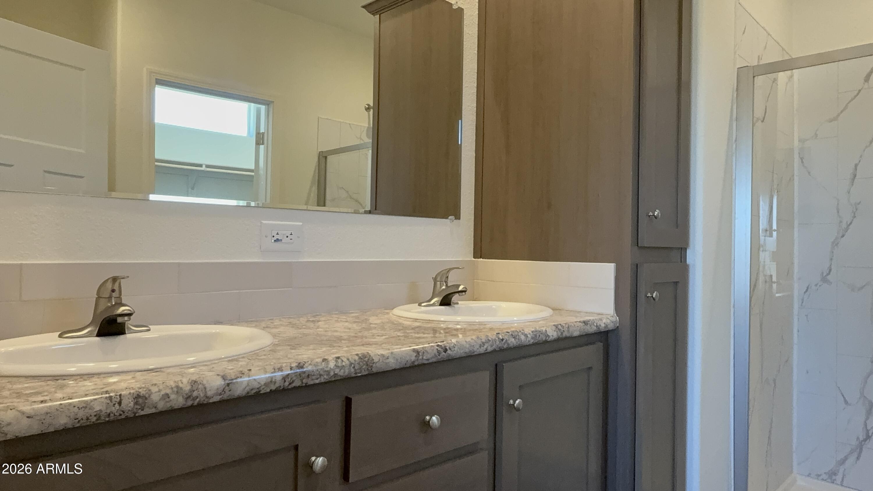 20 Ranch Drive Camp Verde, AZ 86322 - Photo 15 of 31 a bathroom with a sink and a mirror