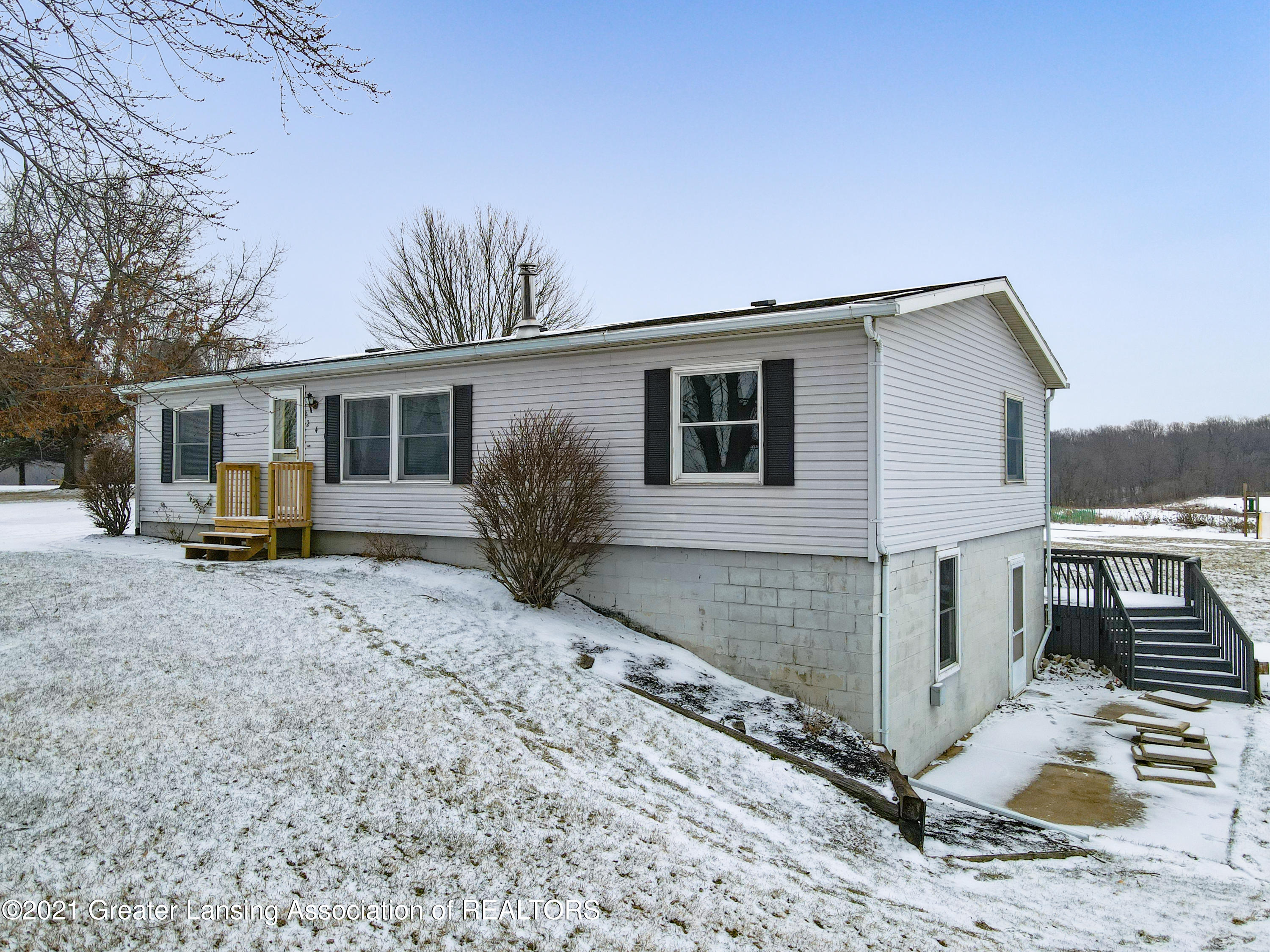 240 Casler Road Charlotte, MI 48813 - Photo 33 of 46 240_Casler_Rd-5