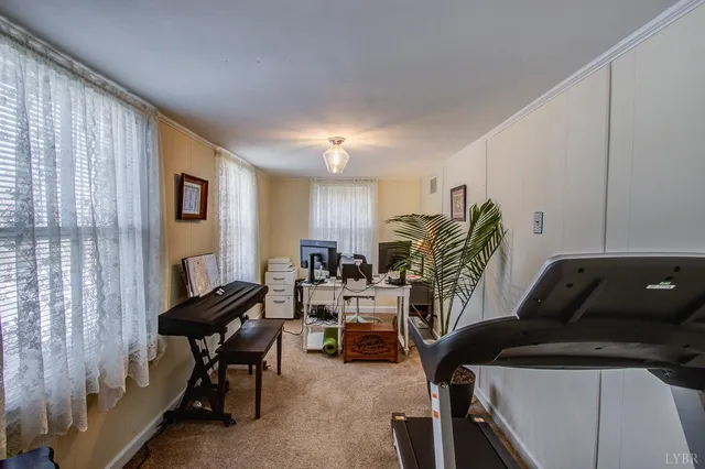 $310,000 | 401 King Street, Keysville, VA 23947