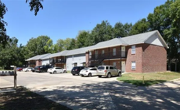 $950 | 6970 Highway 1, Unit 19, Mansura, LA 71350