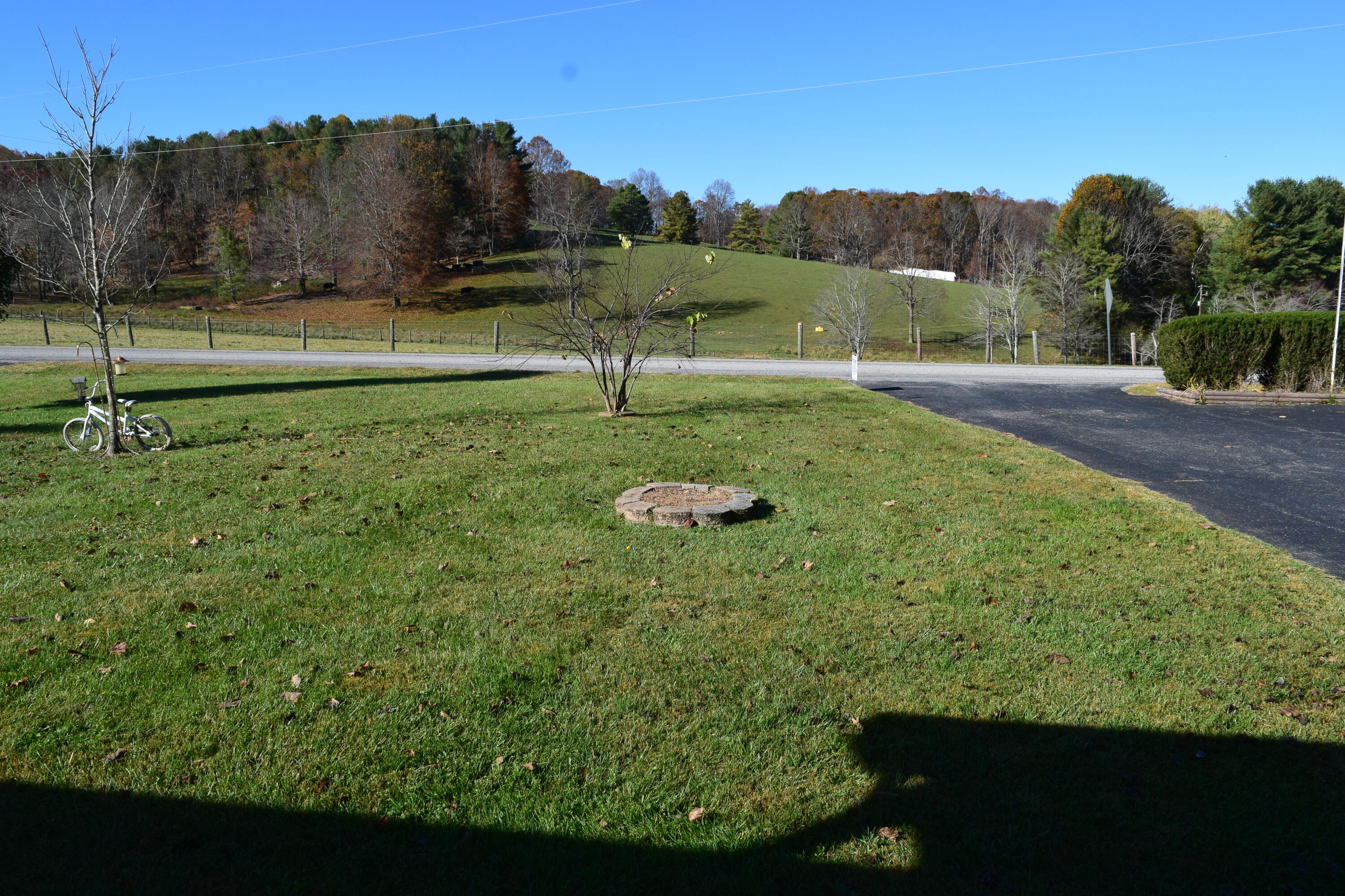 695 Long Level Road Southwest Floyd, VA 24091 - Photo 9 of 55 a view of a golf course with a lake view