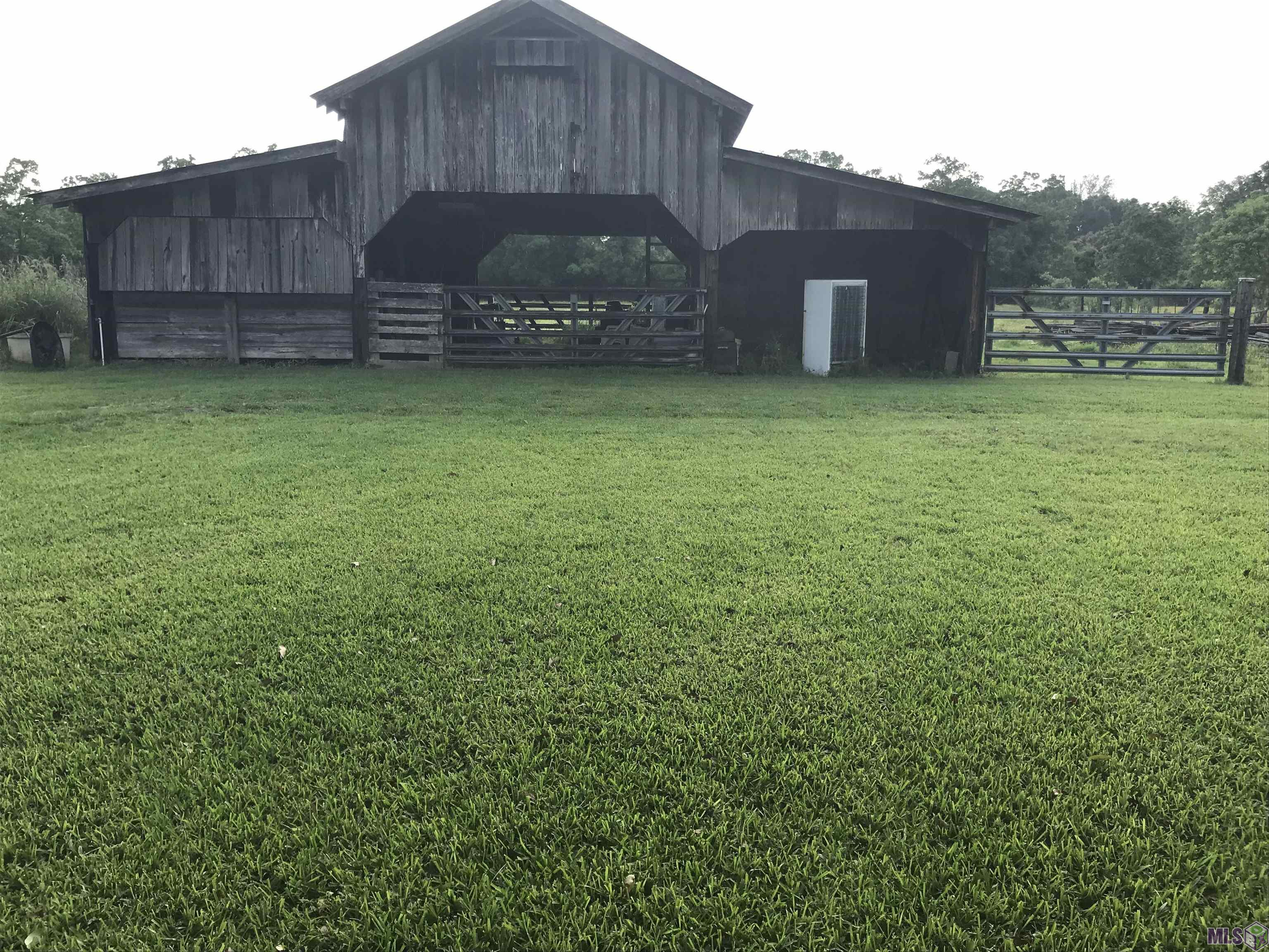 16224 Joe Sevario Road Prairieville, LA 70769 - Photo 25 of 31 Gallery Image 25