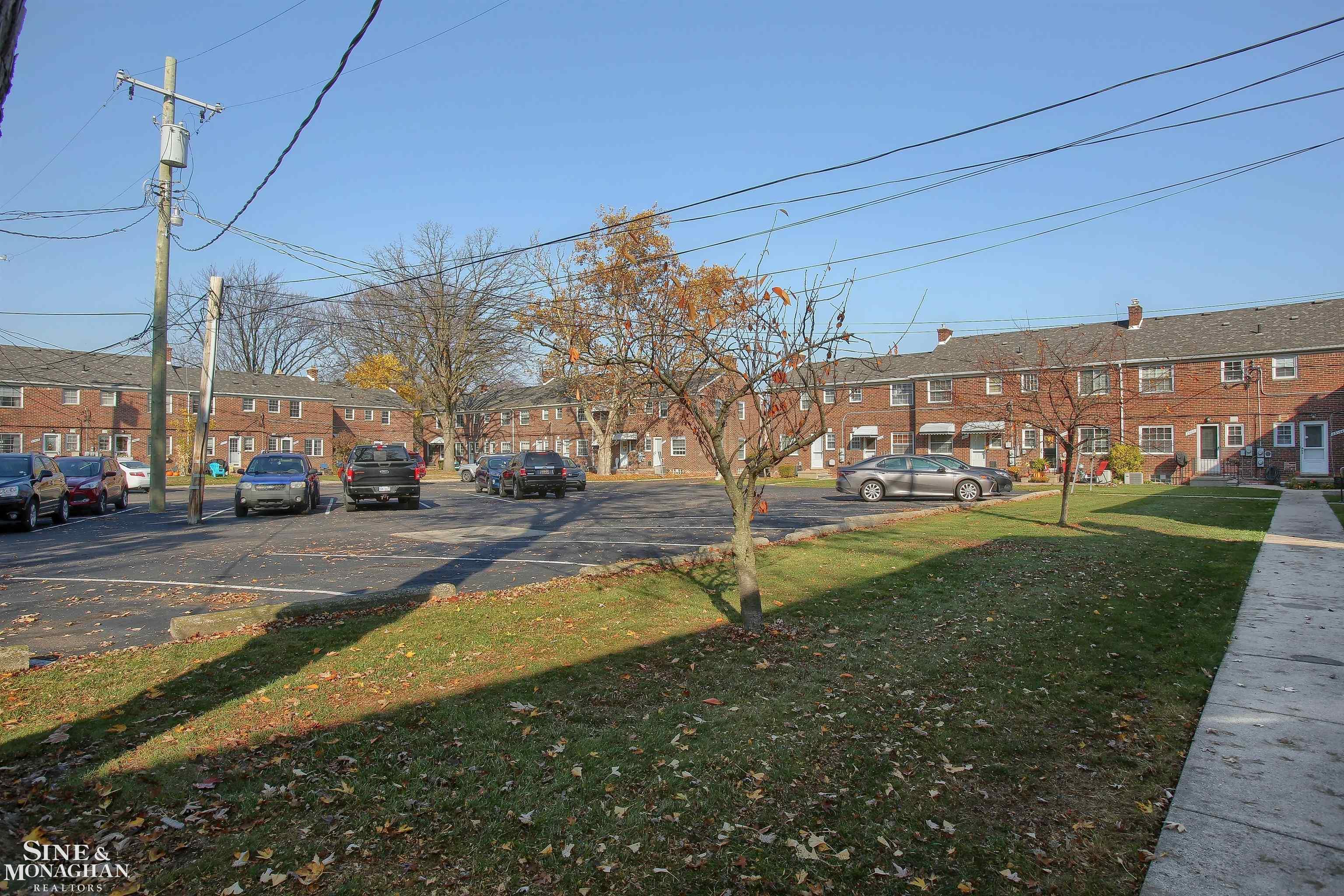 22959 Allen Road St. Clair Shores, MI 48080 - Photo 25 of 27
