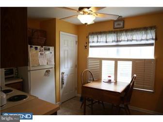 128 Alexander Road Edgewater Park, NJ 08010 - Photo 5 of 12 Kitchen