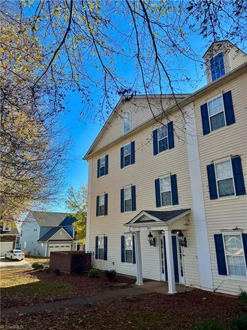 $160,000 | 304 Town Park Drive, Unit 102, Advance, NC 27006