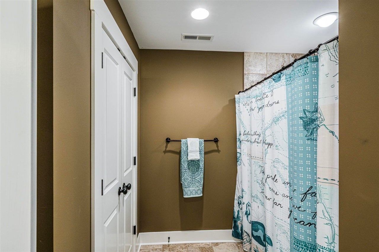 976 Cumberland Ridge Way Bowling Green, KY 42103 - Photo 39 of 47 Gallery Image 39