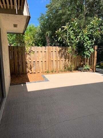Undisclosed Address Jupiter, FL 33458 - Photo 16 of 17 Exterior patio