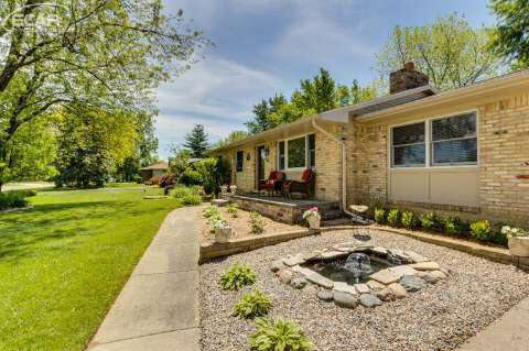 5162 Middleboro Road Grand Blanc, MI 48439 - Photo 4 of 31 20440778-3.JPG