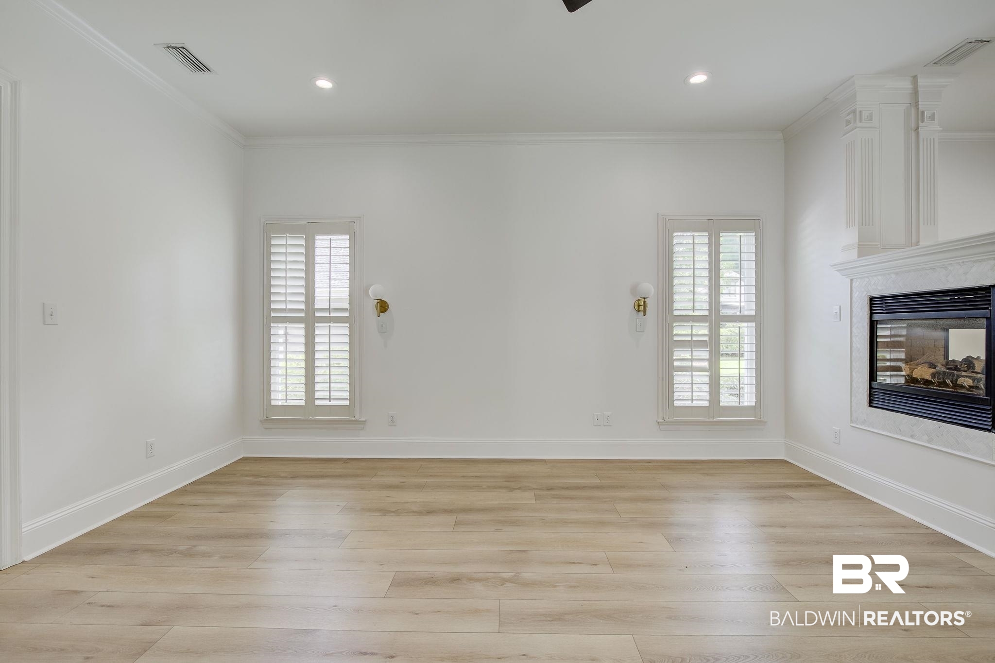 105 High Pines Ridge Fairhope, AL 36532 - Photo 43 of 97 ornamental molding, light wood-style floors, plenty of natural light, recessed lighting, and baseboards