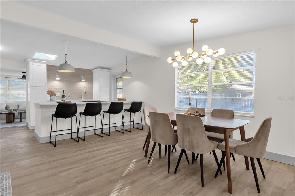 409 Oakhurst Street Altamonte Springs, FL 32701 - Photo 7 of 28