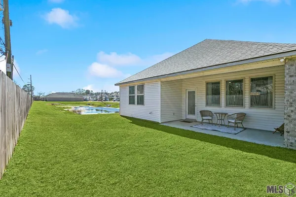 $2,500 | 6527 Tiger Pointe Dr., St. George, LA 70817