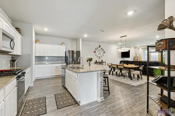 $2,500 | 6527 Tiger Pointe Dr., St. George, LA 70817
