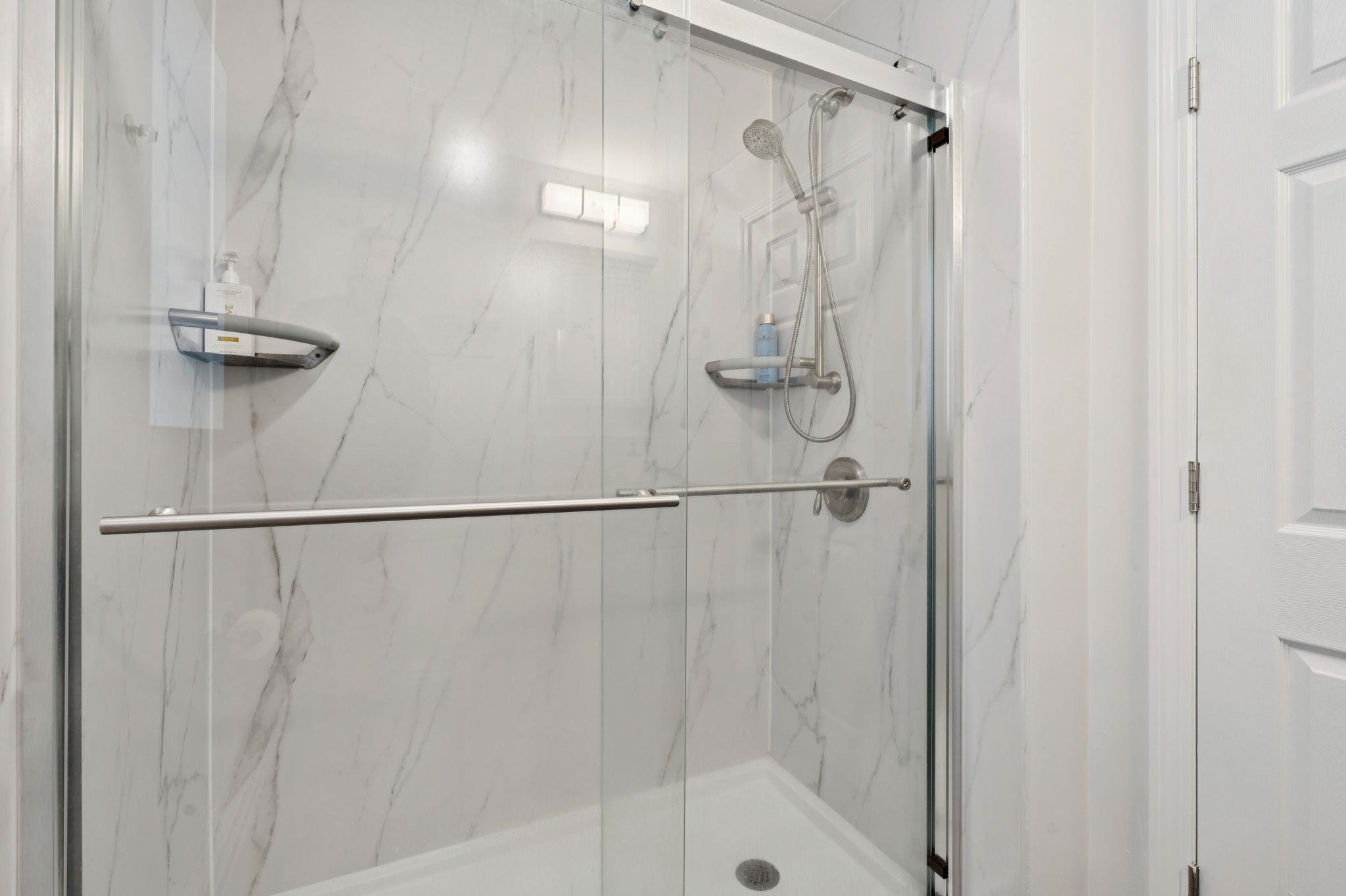 9 Berry Hill Road Hooksett, NH 03106 - Photo 18 of 31