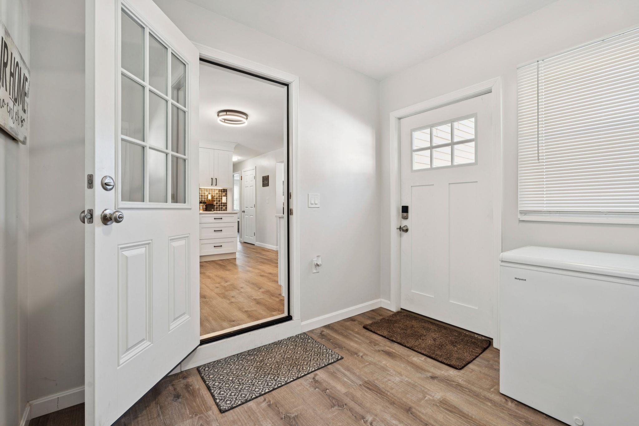 9 Berry Hill Road Hooksett, NH 03106 - Photo 3 of 31