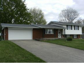 1691 South Kirby Road Bloomington, IN 47403 - Photo 1 of 18 Gallery Image 1