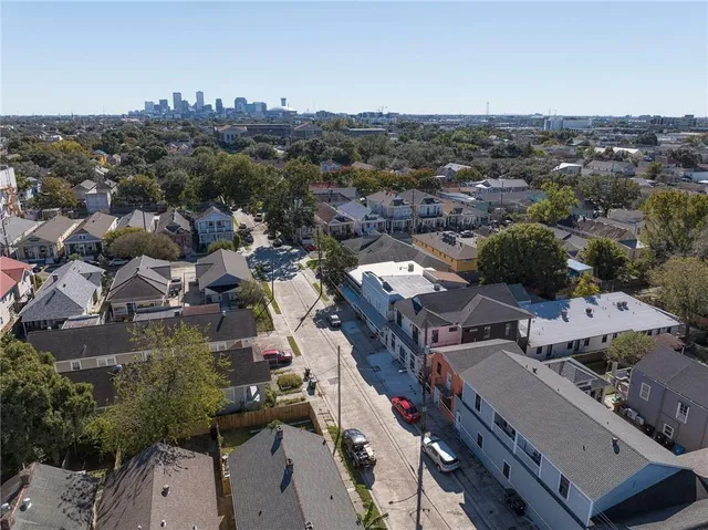 $7,500 | 4522 Palmyra Street, Unit A, New Orleans, LA 70119