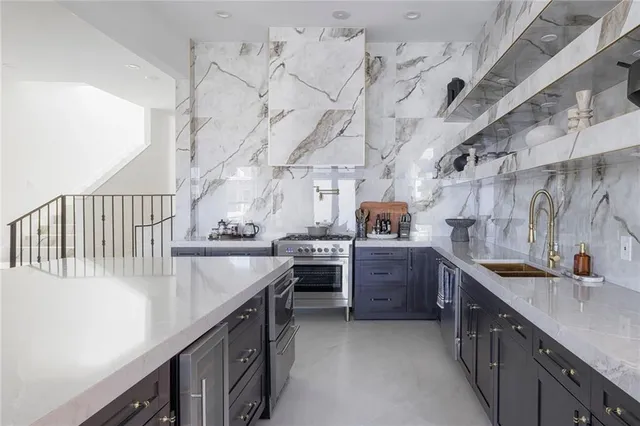 $7,500 | 4522 Palmyra Street, Unit A, New Orleans, LA 70119