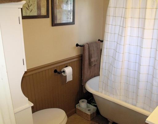 26 Colonial Road Westbrook, ME 04092 - Photo 11 of 16 Bathroom.