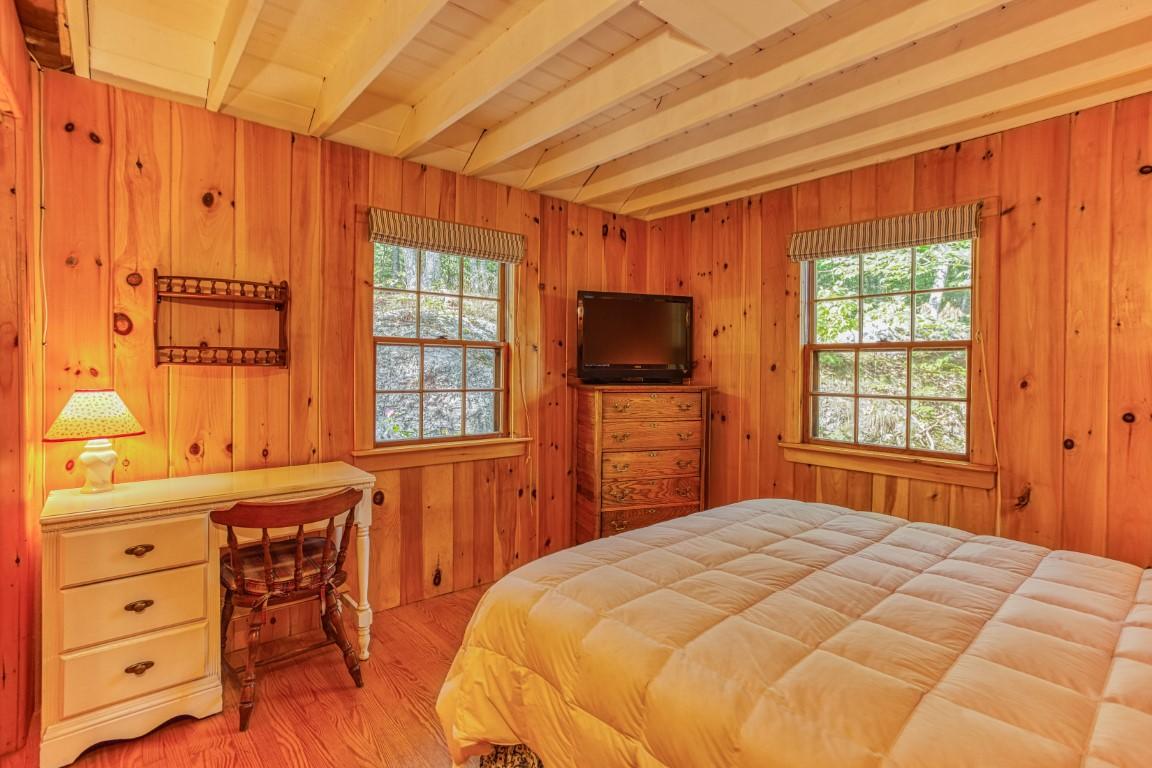 18 Wolf Road Boothbay, ME 04537 - Photo 29 of 38 28. 18WolfRd-0485
