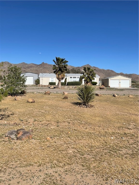 3870 Bagdad Road Golden Valley, AZ 86413 - Photo 1 of 1 a view of a beach with a building in the background