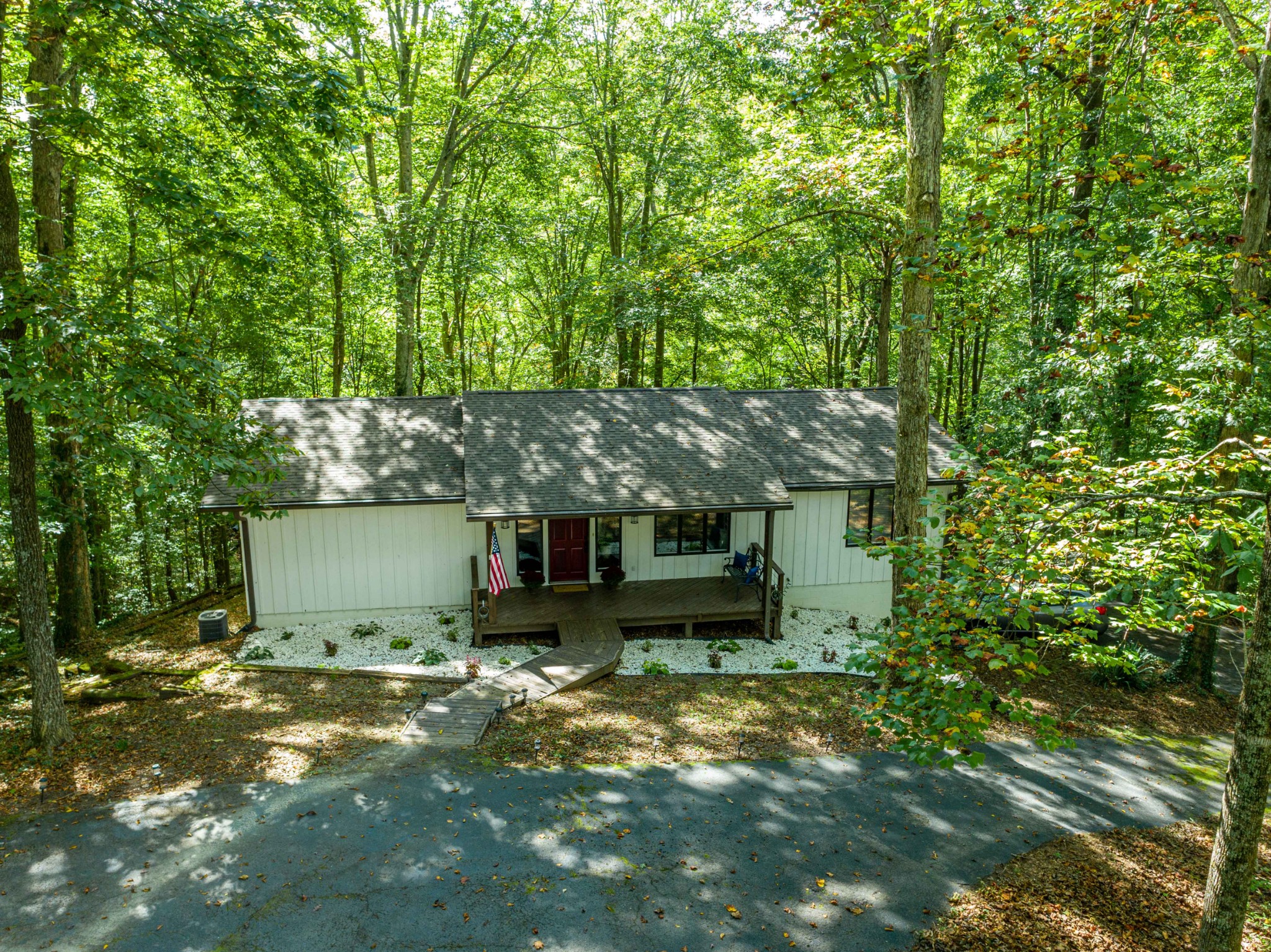 291 Rigler Lane Normandy, TN 37360 - Photo 5 of 37 Gallery Image 5