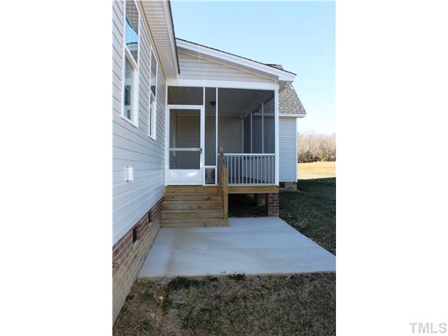 125 Red Wood Road Zebulon, NC 27597 - Photo 5 of 25 Photo 5