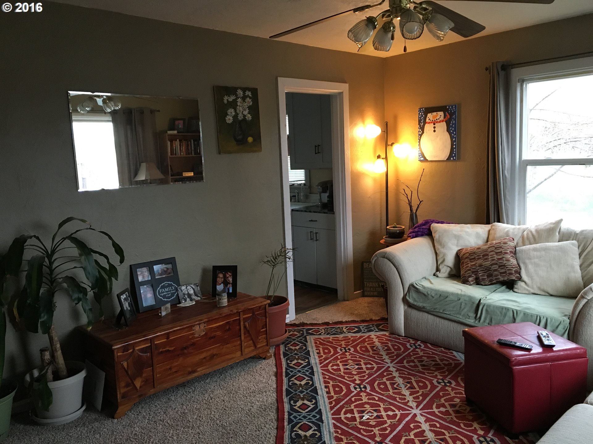 814 Southwest Hailey Avenue Pendleton, OR 97801 - Photo 3 of 10 a living room with furniture and a window