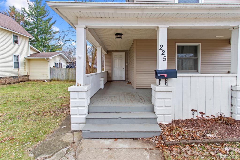 225 West Ridge Street Owosso, MI 48867 - Photo 29 of 46