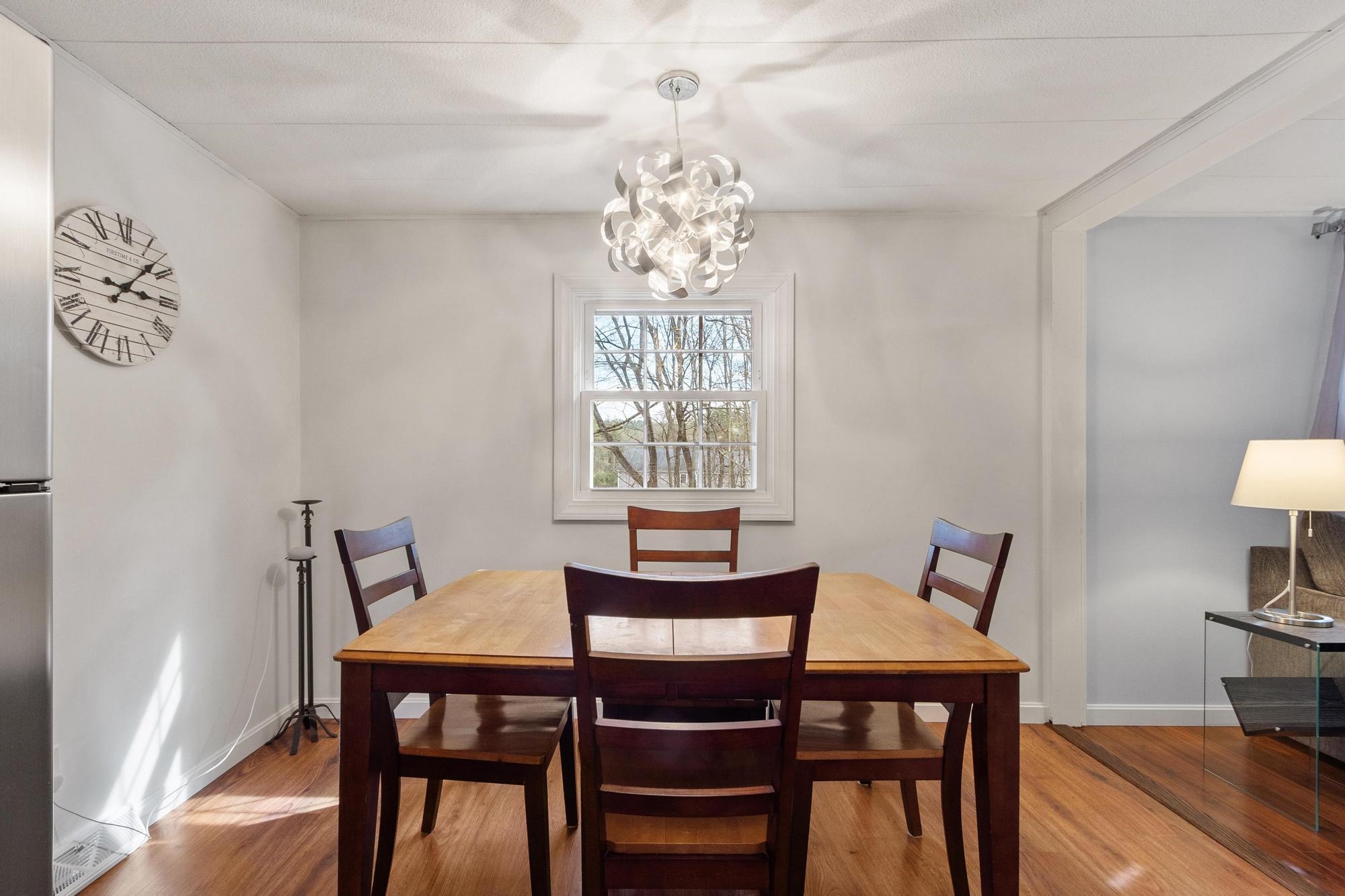 1256 Mammoth Road Pelham, NH 03076 - Photo 17 of 51