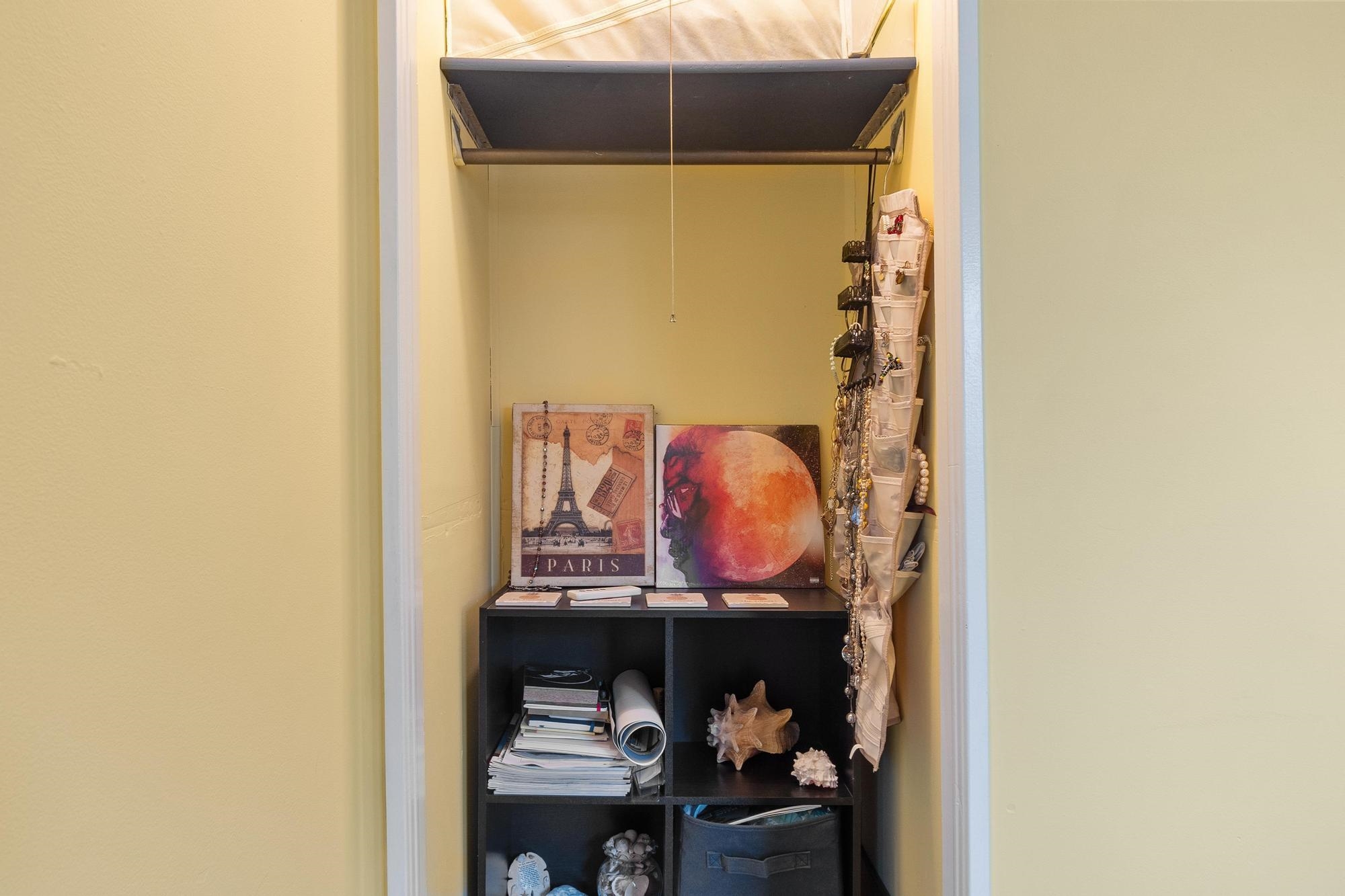 1256 Mammoth Road Pelham, NH 03076 - Photo 32 of 51