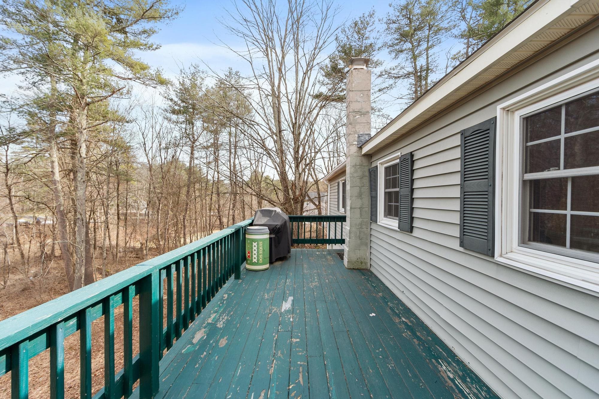 1256 Mammoth Road Pelham, NH 03076 - Photo 42 of 51