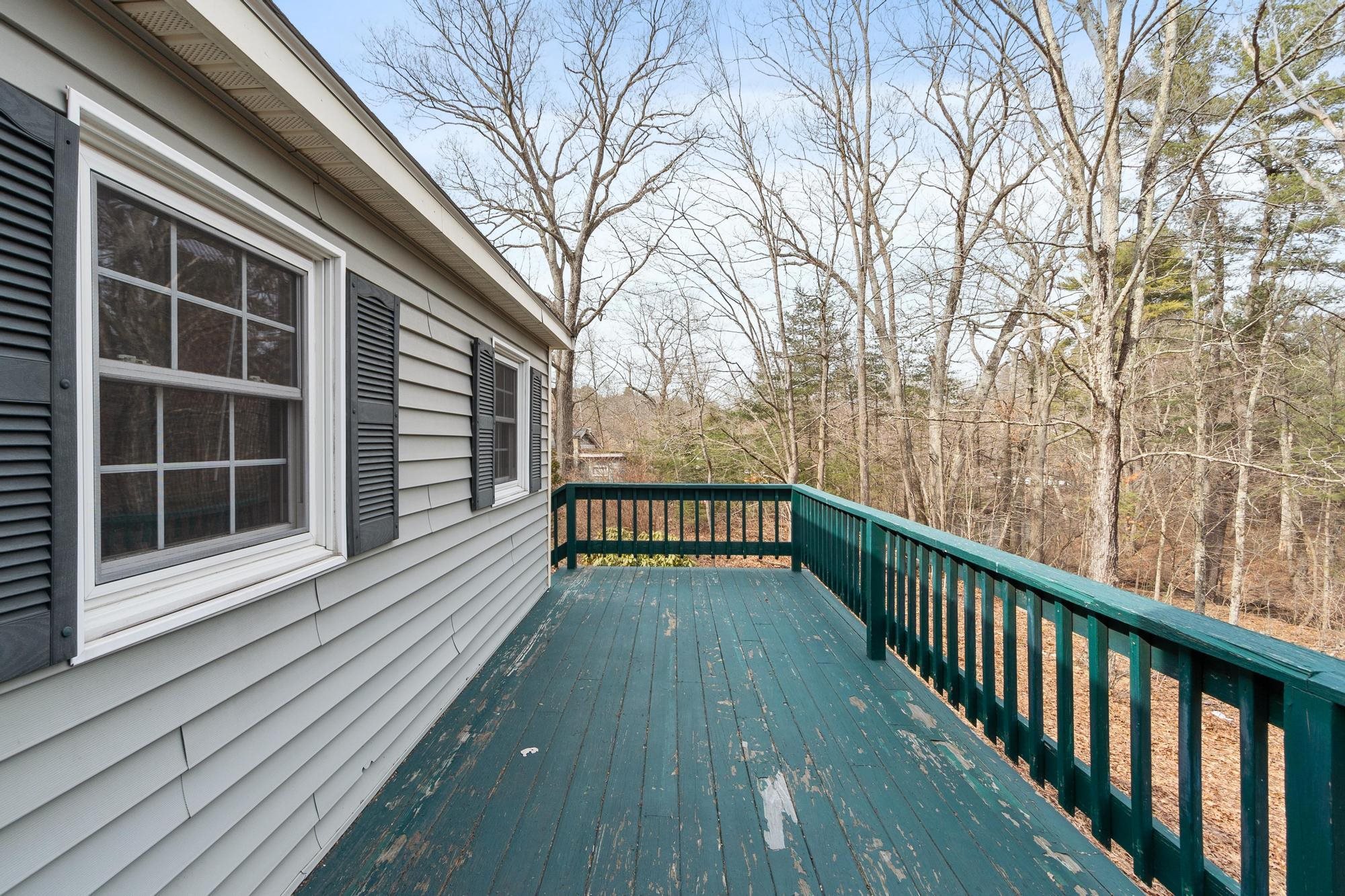 1256 Mammoth Road Pelham, NH 03076 - Photo 43 of 51