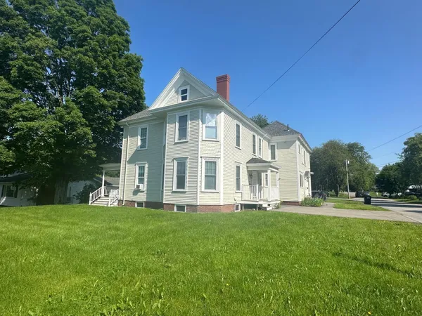 $565,000 | 98 Fountain Street, Bangor, ME 04401
