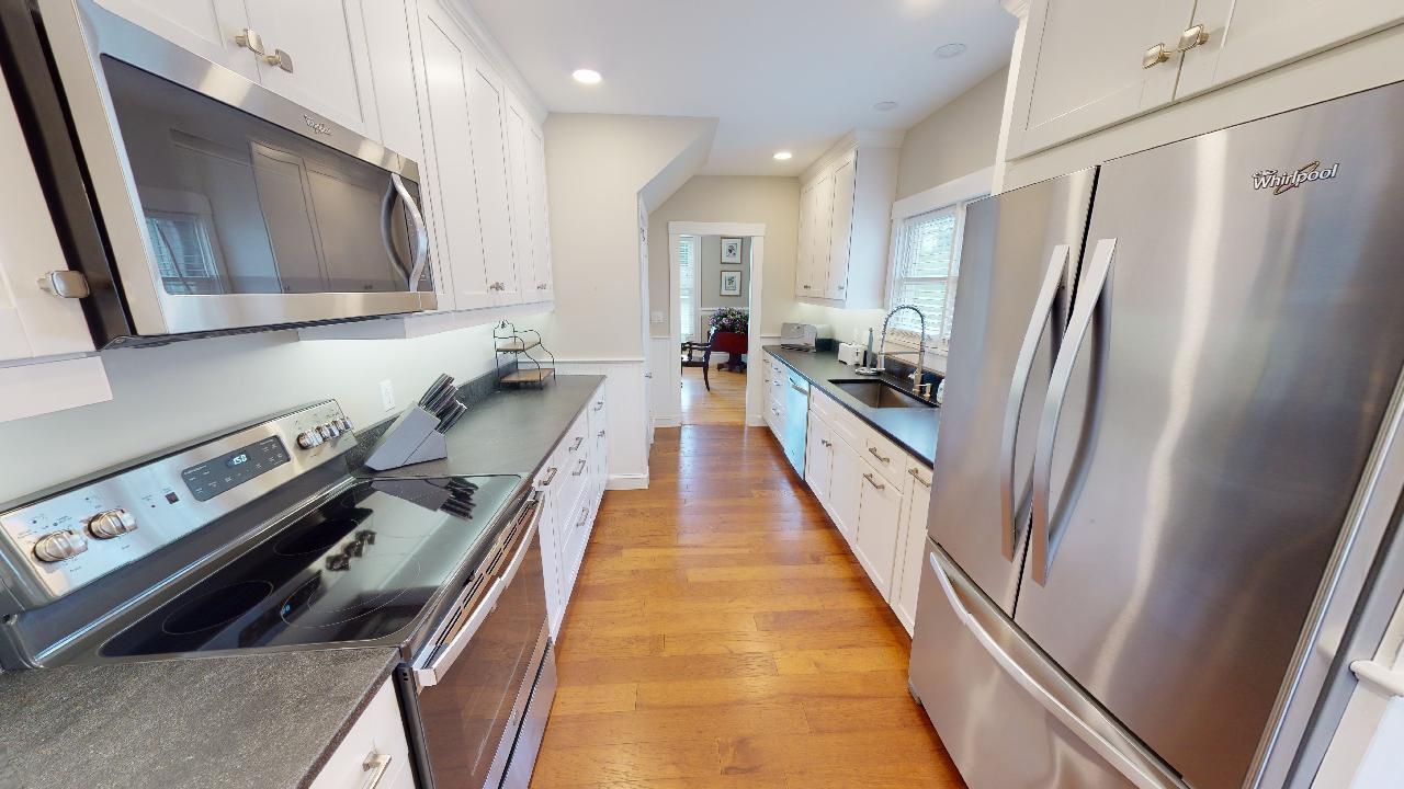 98 Fountain Street Bangor, ME 04401 - Photo 16 of 44 106-Fountain-02012023_160112