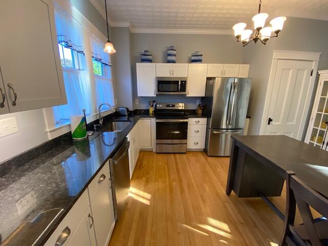 98 Fountain Street Bangor, ME 04401 - Photo 37 of 44 IMG_0285