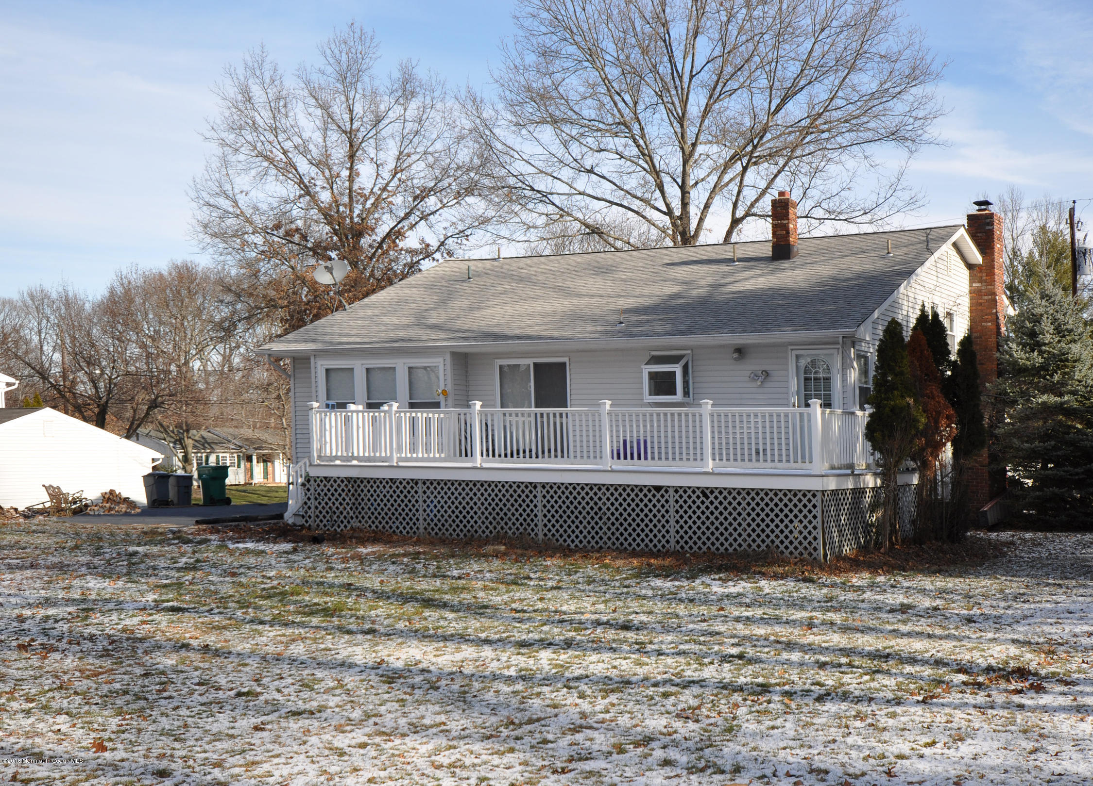 33 Millay Road Morganville, NJ 07751 - Photo 30 of 35 31MillayOutside5
