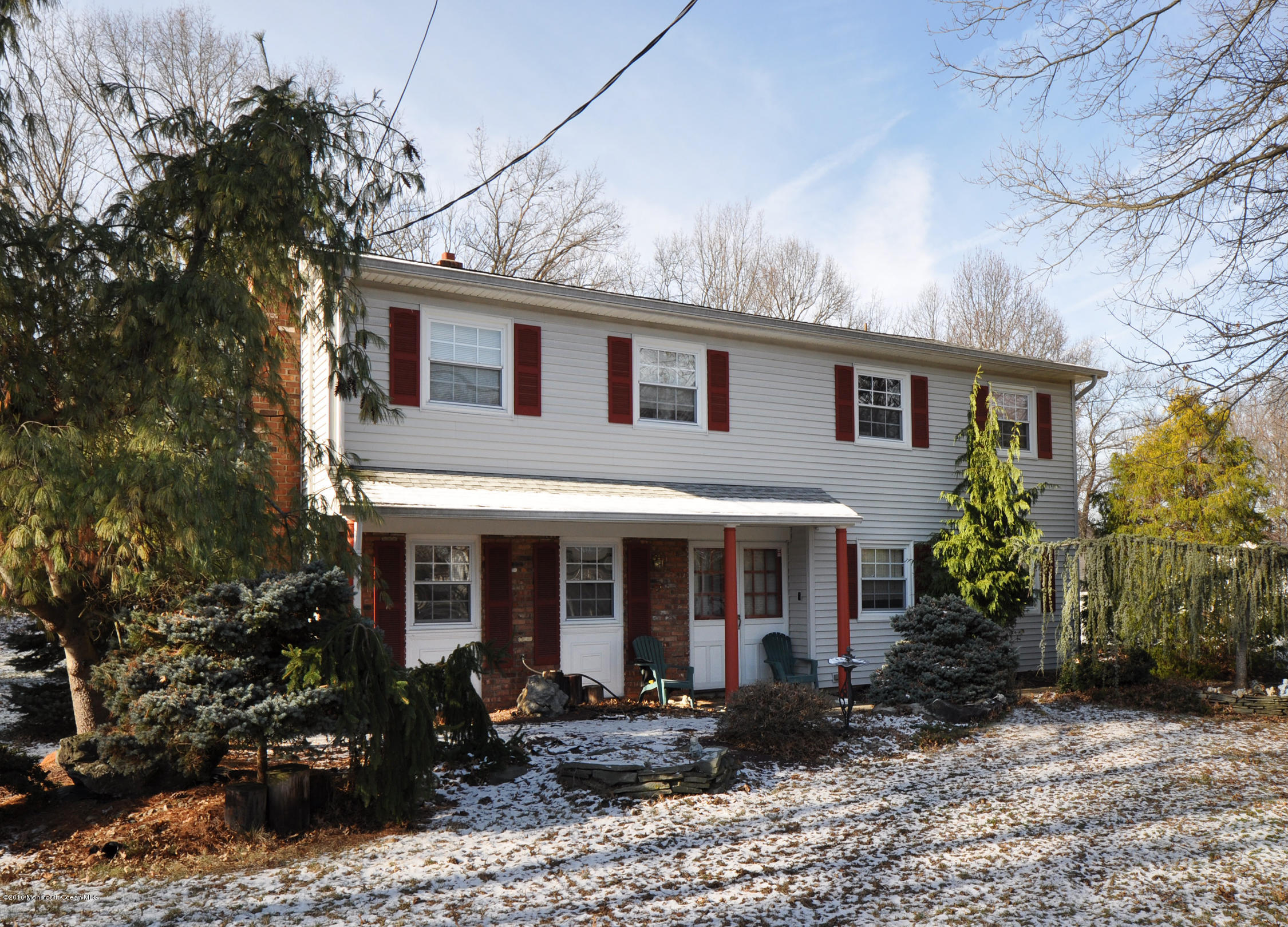 33 Millay Road Morganville, NJ 07751 - Photo 3 of 35 3MillayFront3